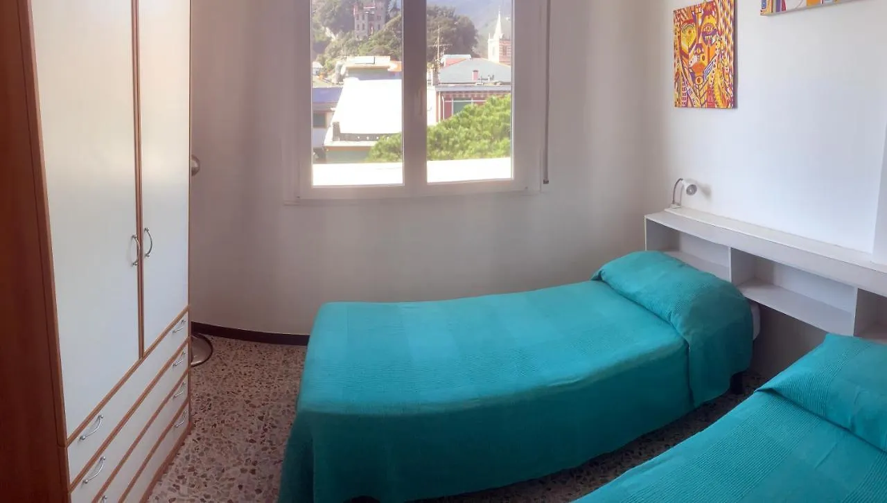 Casa Bianca 5 - Confortevole In Centro A Moneglia 0*,  Italy