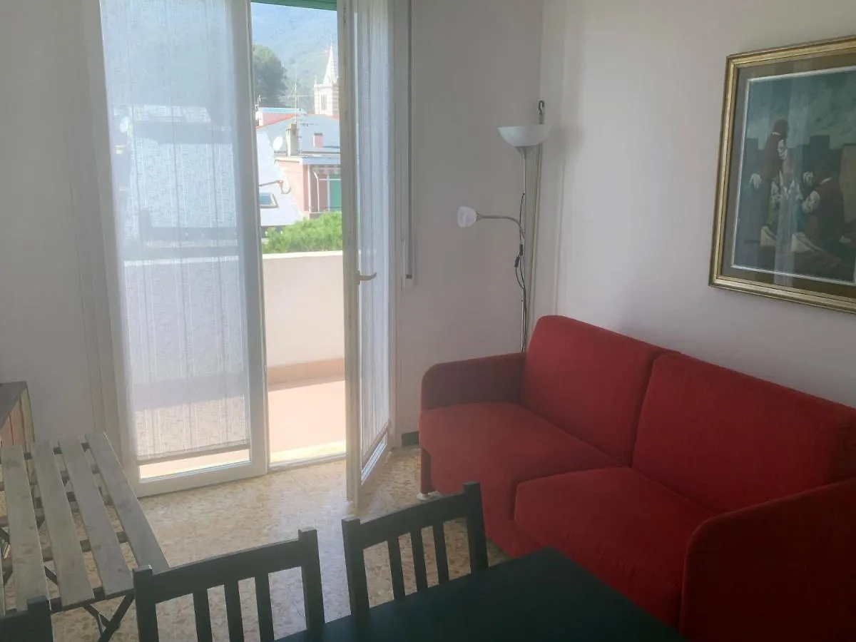 Casa Bianca 5 - Confortevole In Centro A Moneglia Italy